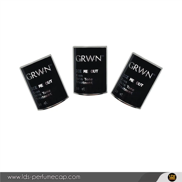 Etiket til parfumeflaske med klæbende aluminium